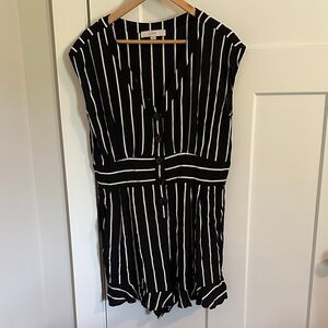 Loft Womens Black White Romper Size 12